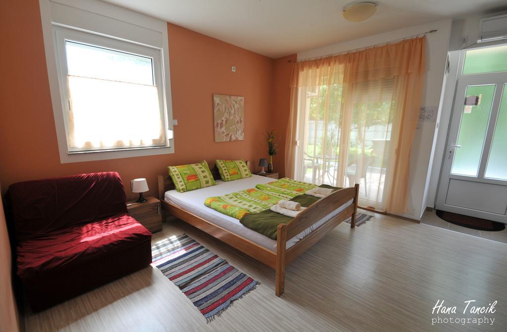 Apartments Svetlica باتشكي بيتروفاتس المظهر الخارجي الصورة